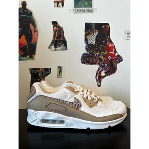 Nike Woman’s Air Max 90 “United In Victory” Brown/White Size 11 / FB2617-100